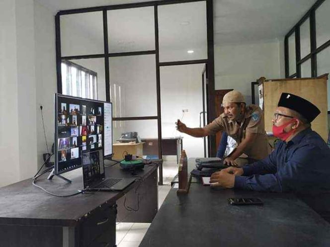 
Paripurna LKPJ Kepala Daerah 2019 Digelar Melalui Vicon, Ketua DPRD Apresiasi Capaian Prestasi Eksekutif