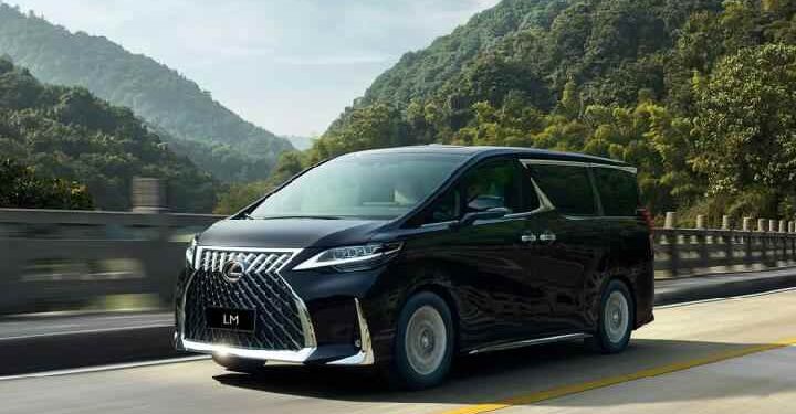 200 Orang Indonesia Antri Lexus LM 350