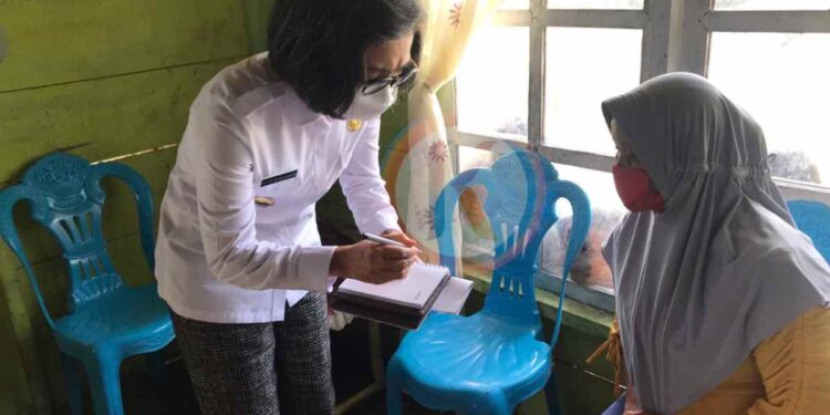 Pastikan Bantuan Tepat Sasaran, Bupati Tepati Janjinya Berkantor di Desa