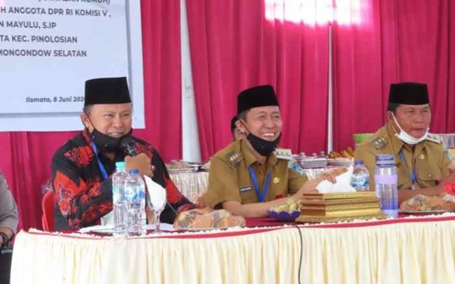 
 Anggota Komisi V DPR RI Herson Mayulu Tegaskan, Penerima Program BSPS Harus Warga yang Membutuhkan