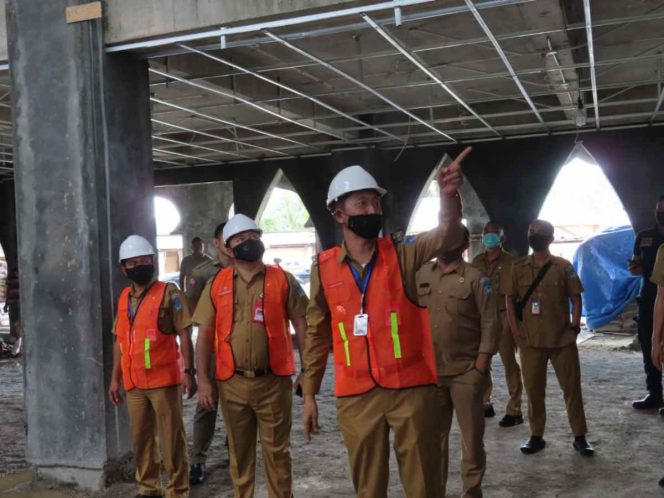 
Bupati Tinjau Pembangunan Gedung Islamic Center, Ditargetkan Selesai Tepat Waktu