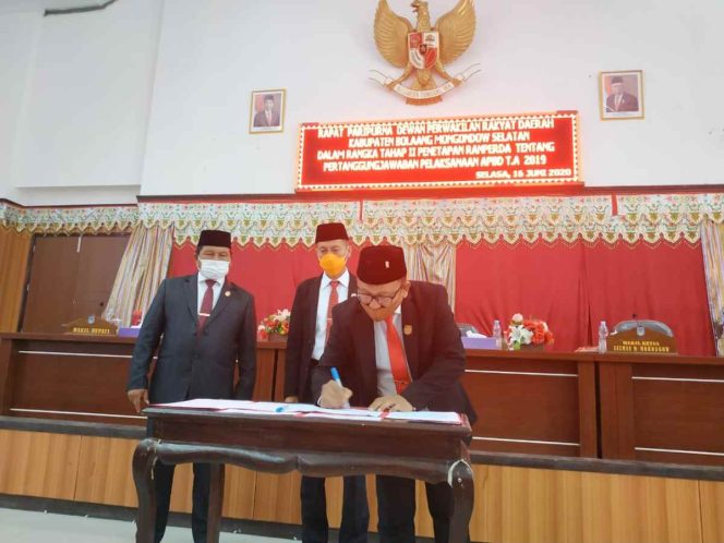 
DPRD Laksanakan Paripurna Tahap II Pertanggungjawaban APBD 2019