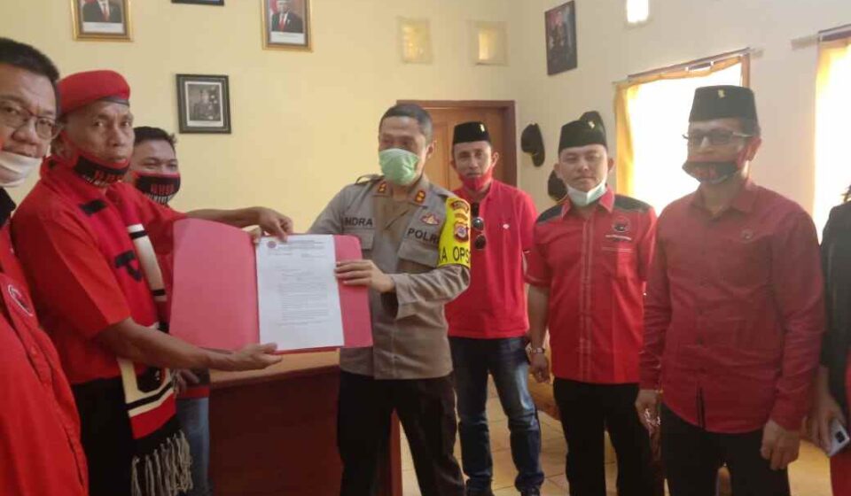 PDIP Bolmong Laporkan Insiden Pembakaran Bendera Partai di Polres