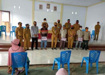 Pemilik 16 Unit Rumah Terdampak Musibah Angin Puting Beliung Terima Bantuan dari Pemda Bolsel