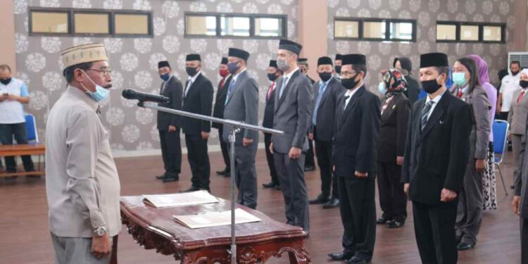 Bupati Boltim Lantik 32 Pejabat. Berikut Nama-nama Mereka!