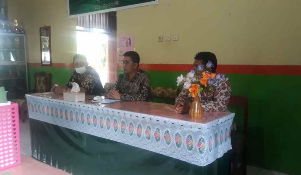Monev Ulangan Semester, Muhtar Bonde Berikan Motivasi untuk Guru Agar Kerja Tim, Jaga Kondisi Tubuh dan Laksanakan Protokol Kesehatan Dimasa Pandemi Covid-19