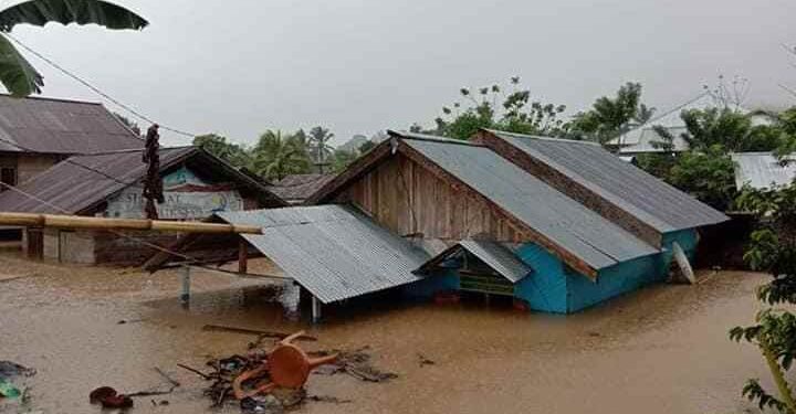 Jembatan Kosio Putus, Sebagian Wilayah Dumoga Banjir