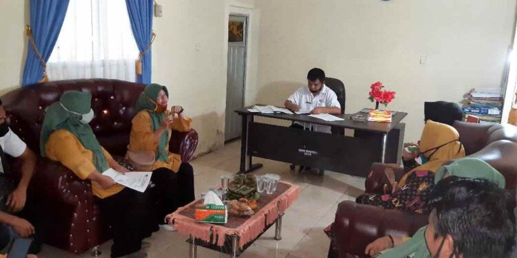 Dinsos Gorut Datang Belajar di Bolmong Soal Penanganan Bantuan Covid-19