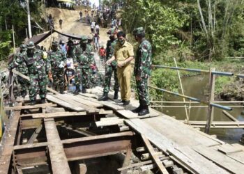 Asisten Teritorial Panglima TNI Tinjau Pelaksanaan TMMD 108 Kodam XIII/Merdeka