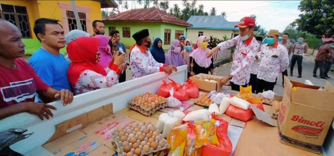 
 9.393 Jiwa di 7 Kecamatan, Terima Paket Sembako Tahap IV dari Pemkab Bolsel