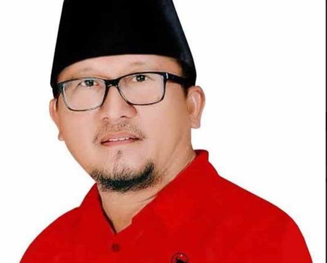 
Warga Bolsel Terdampak Banjir Dapat Bantuan dari ODSK dan BERKAH