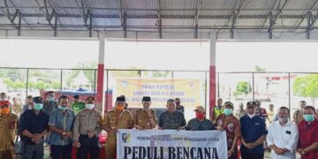 Kekompakan 2 Kepala Daerah, Pemkab Bolmut Serahkan Bantuan Logistik untuk Kabupaten Bolsel