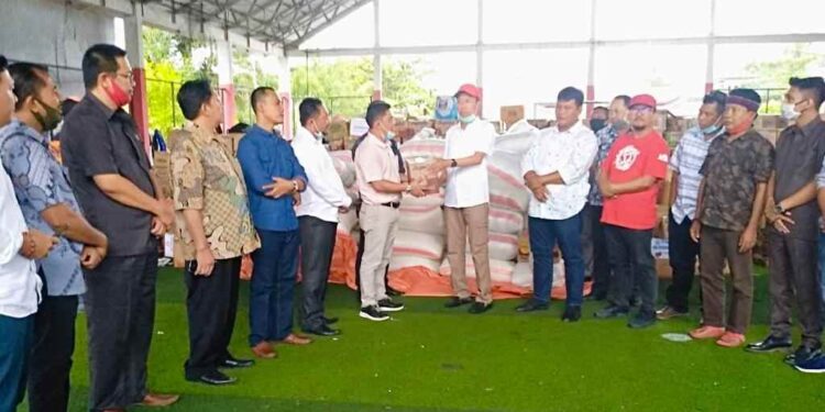DPRD Bolmong Salurkan Bantuan kepada Korban Bencana di Bolsel