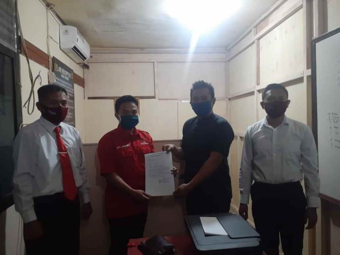 
Pelaku Meminta Maaf dan Tempuh Jalan Damai, DPC PDIP Bolmut Cabut Laporan Kasus Dugaan Ujaran Kebencian dan Pelanggaran UU ITE