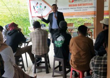 Media Gathering di Boltim, Mustarin Ingatkan Peran Wartawan Pada Pilkada 2020