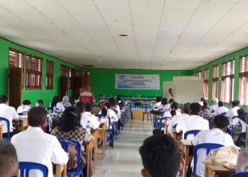 Workshop Peningkatan Mutu Guru Matematika Tahap III Digelar di Dumoga