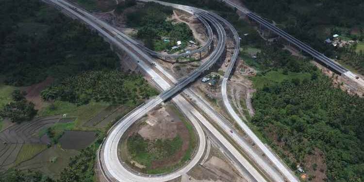 Jalan Tol Pertama di Sulawesi Utara Akan Diresmikan Jokowi Hari Ini