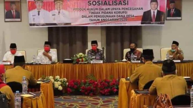 
Dari Sosialisasi Produk Hukum Cegah Tindak Pidana Korupsi Pengelolaan Dana Desa di Bolsel