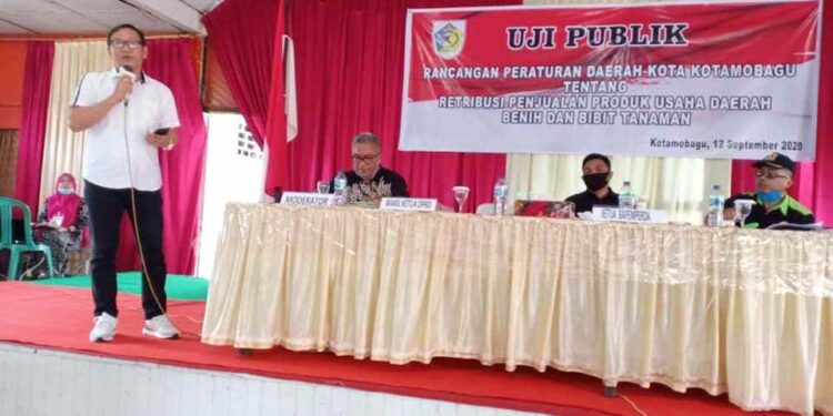 DPRD Uji Publik Ranperda Retribusi Produk Usaha Daerah