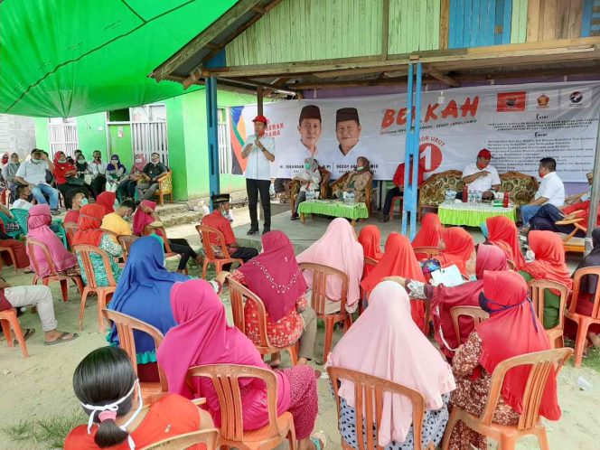 
Kampanye Dialogis di Linawan Satu di Hadiri Nayodo Koerniawan, Iskandar: Ini Tambahan Energi Kemenangan BERKAH