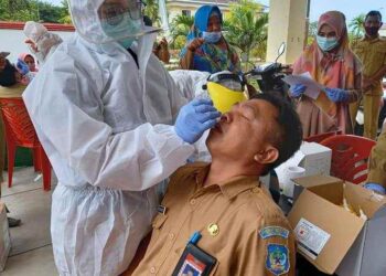 Cegah Penyebaran Covid-19,  BKPSDM SWAB Massal ASN dan Honorer