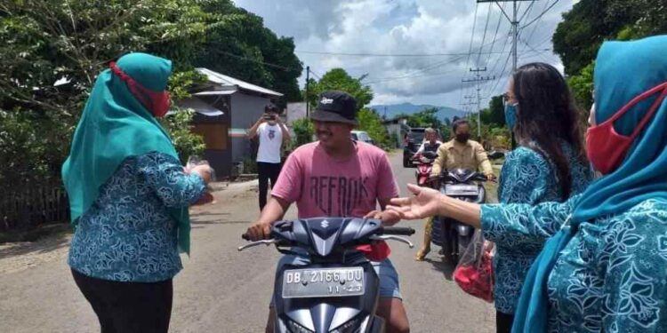 Gebrak Masker di Kecamatan Passi Barat