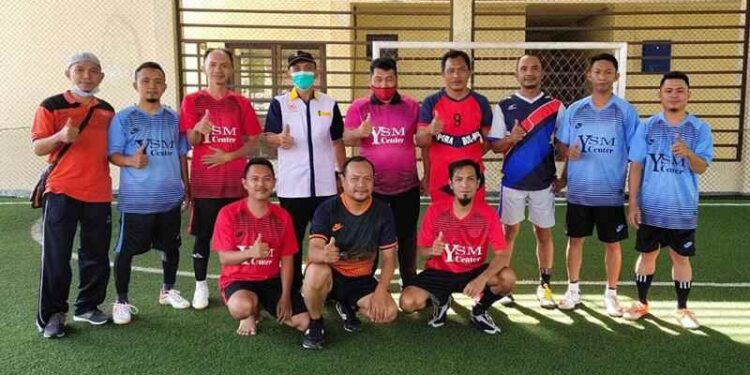 Pererat Silaturahmi dengan Insan Pers, Pemkab Bolmong Gelar Pertandingan Futsal dan Catur