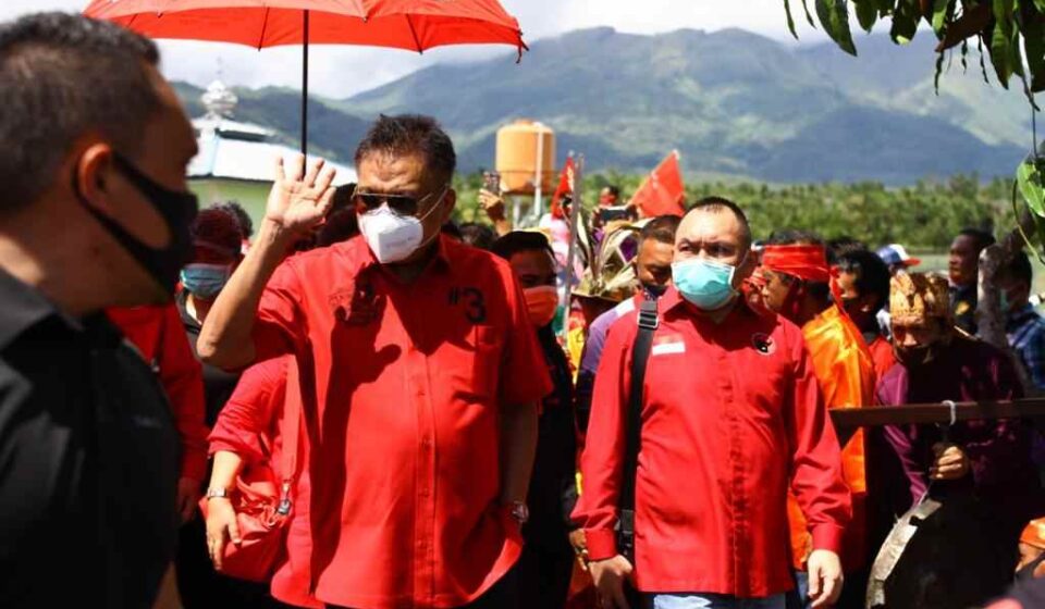 Temui Warga Nusa Utara, Olly Komitmen Membangun Sulut dengan Politik Kesejahteraan Rakyat
