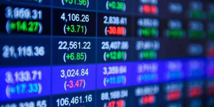 Berada di Zona Hijau pada Awal Perdagangan, IHSG Menguat 0,99 Persen