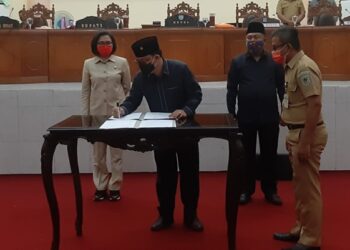 DPRD Bolmong Tetapkan Perda APBD 2021