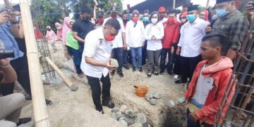 Kunjungi Bolmong, Olly Bantu Rumah Ibadah