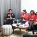 Tatong dan Yasti Support ODSK di Lokasi Debat