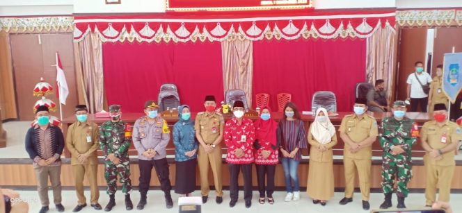 
DPRD Bolsel Apresiasi dan Sampaikan Ucapan Terima Kasih Kepada Pjs Bupati dalam Melaksankan Tugas Pemerintahan   