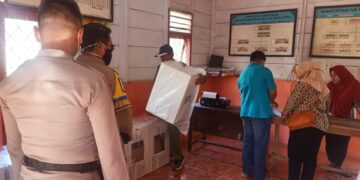 KPU Bolsel Distribusikan Logistik Pilkada