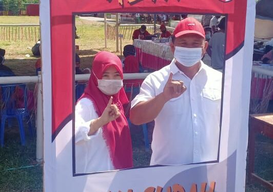 Mencoblos di TPS 1 Pinolosian, Wabup Deddy Ajak Warga Wujudkan Pilkada Berkualitas dan Damai