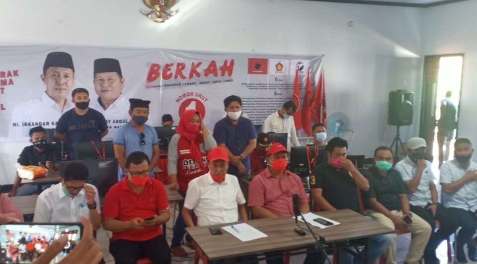 Rayakan Kemenangan, Pendukung BERKAH Tetap Patuhi Prokes