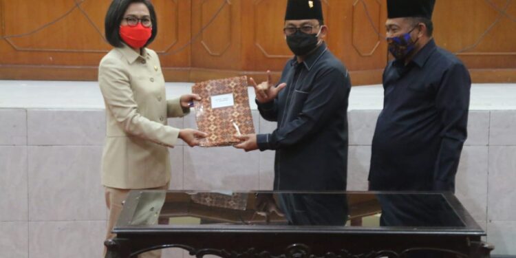 DPRD Bolmong Tetapkan Lima Perda Sekaligus