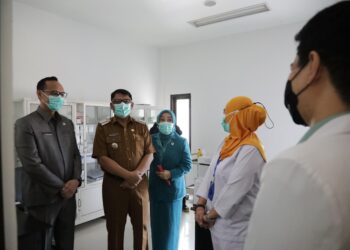 Bersama Ketua TP-PKK Kotamobagu, Pj. Walikota Tinjau Sejumlah Fasilitas di RSUDKK