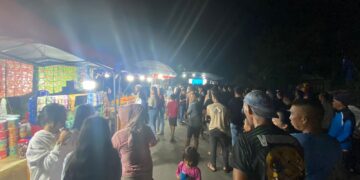 Kampanye Dialogis MESRA di Motoboi Besar, Pedagang Kecipratan Rezeki