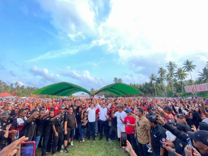 
 Suasana kampanye dialogis calon Bupati dan Wakil Bupati Bolaang Mongondow Selatan, Iskandar Kamaru- Deddy Abdul Hamid di Pintim.