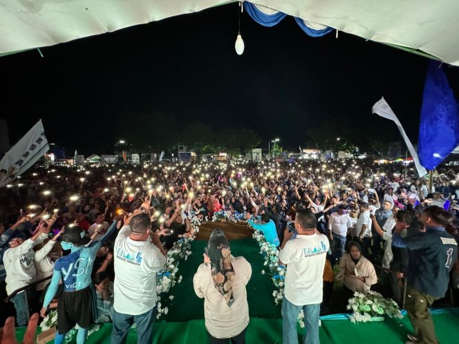 
Sekira 7 ribu orang padati kampanye dialogis MESRA di Lapangan Sinindian.