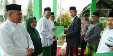 Semarak HSN 2025, Bupati Bolsel Ajak Perkokoh Persatuan dan Dorong Santri Terus Cetak Prestasi