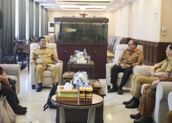 Gubernur Yulius Terima Kunjungan KPK RI, Bahas Pemberantasan Korupsi di Sulut