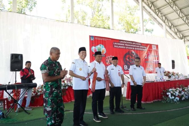 
Bupati Iskandar Kamaru Resmikan Aplikasi Transportasi Online B-RIDE