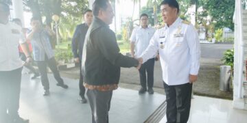 Gubernur Yulius Sambut Kedatangan Mendagri Tito Karnavian di Manado