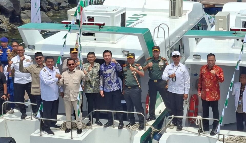 Mendagri Tito Serahkan Kapal Layanan Kesehatan untuk Masyarakat Kepulauan Talaud dan Sangihe, Gubernur YSK Ucapkan Terima Kasih