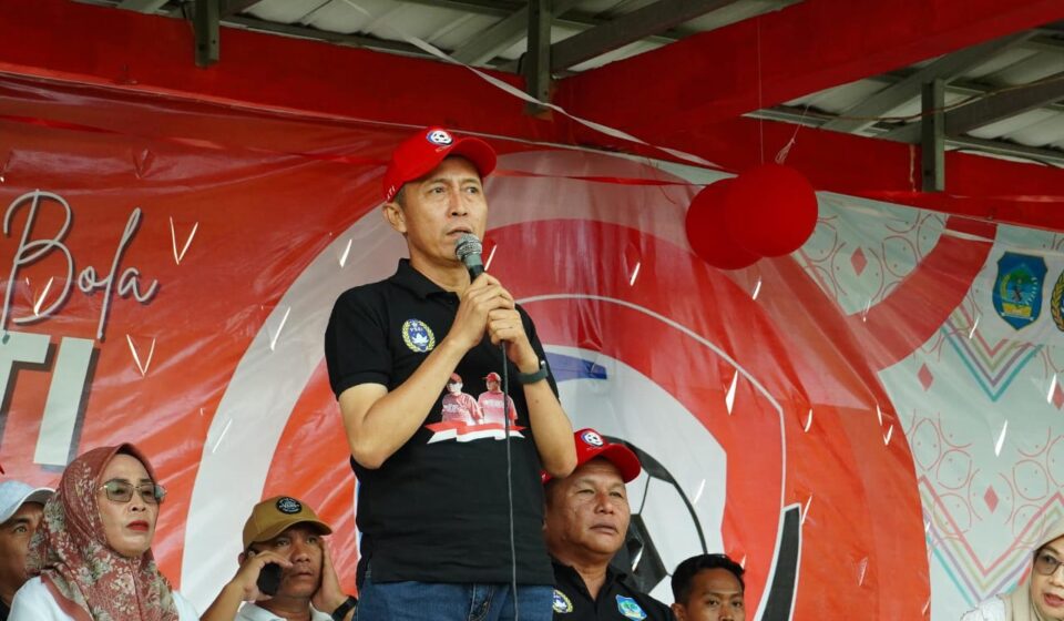 Buka Turnamen Sepakbola Bupati Cup IV, Ini Pesan Bupati Iskandar Kamaru