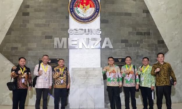 Sekprov Sulut Tahlis Gallang Ikut Rakor dan Retret Kemendagri di IPDN Jatinangor, Selaraskan Program Pusat-Daerah