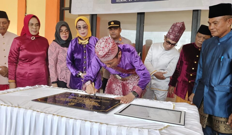 Bupati Bolsel Resmikan Museum Daerah Kerajaan Bolaang Uki