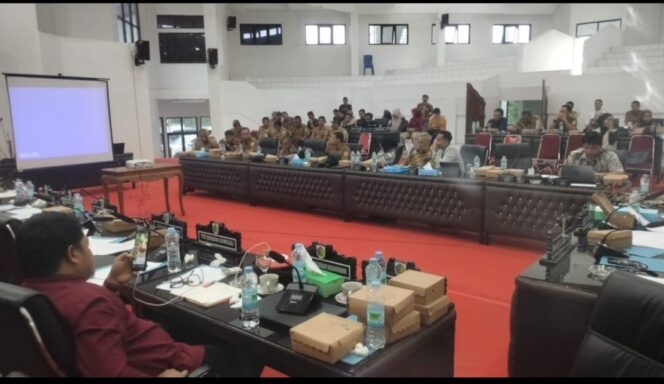 
 Asisten I Setda Kotamobagu Hadiri RDP di DPRD, Bahas Masalah Perumahan Puri Citra Indah